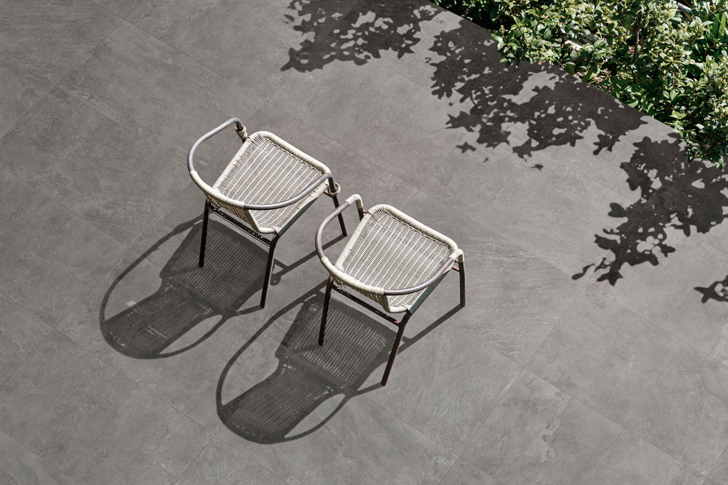 Lith Outdoor