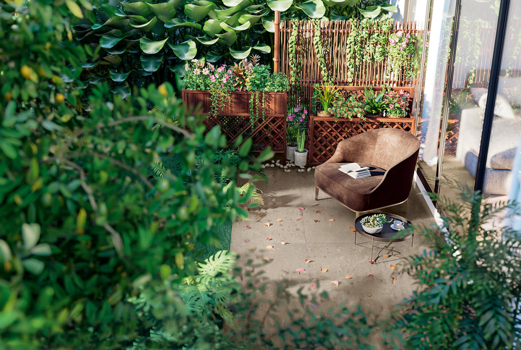 Lith Outdoor