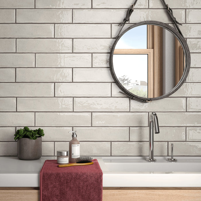 Maiolica Concrete Wall