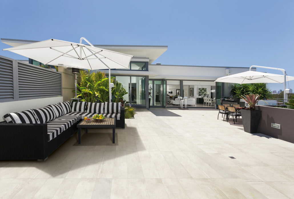 Plus One Outdoor
