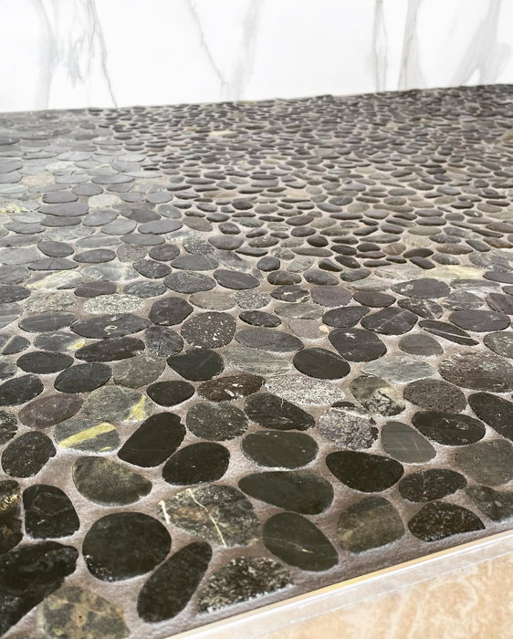 Laguna Pebbles