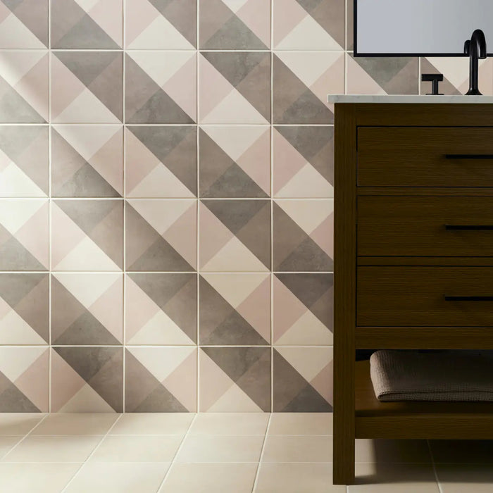 Geo Prism Deco